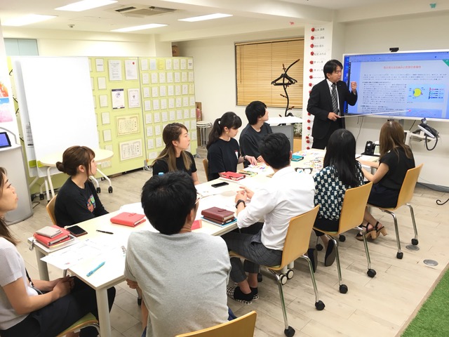 カラーユニバーサルデザイン講習の様子